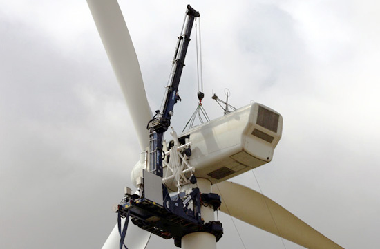 wind turbine crane working